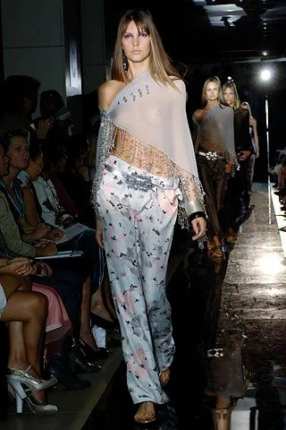 Look 77